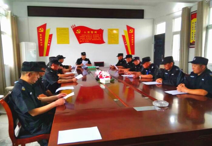 開展安保技能培訓 筑牢校園安全壁壘