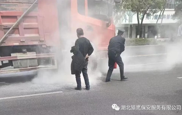 當(dāng)保安人員提供門衛(wèi)服務(wù)的時候，這2點(diǎn)要注意！